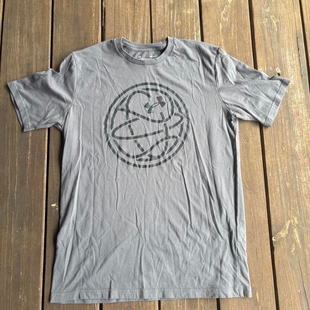 Under Armour Men Activewear Shirt Medium Gray Hoops Icon Tee Logo Graphic Loose